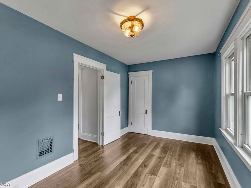 21450 Lake Shore Boulevard, Euclid, OH 44123 Photo 16
