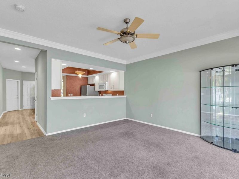 6924 Cottage Circle, North Ridgeville, OH 44039 Photo 12