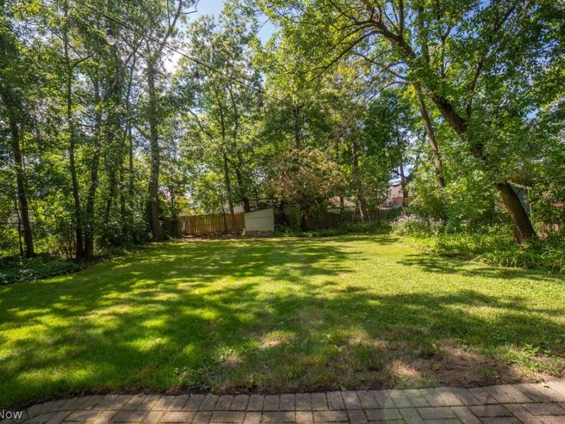 2392 S Belvoir Boulevard, University Heights, OH 44118 Photo 34
