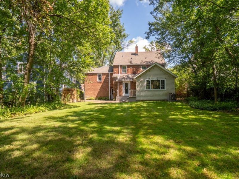 2392 S Belvoir Boulevard, University Heights, OH 44118 Photo 35