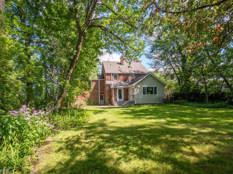 2392 S Belvoir Boulevard, University Heights, OH 44118 Photo 36