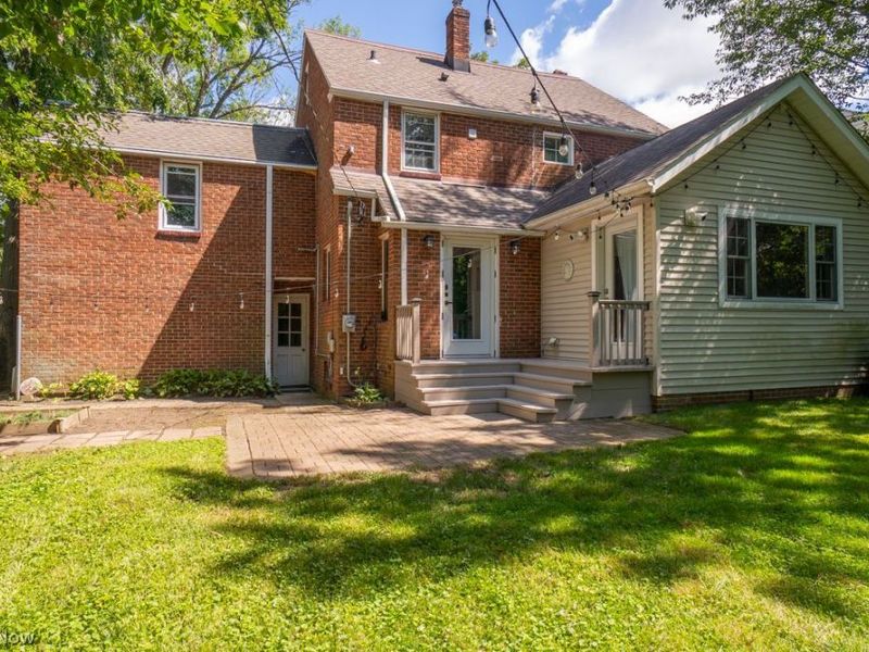 2392 S Belvoir Boulevard, University Heights, OH 44118 Photo 37