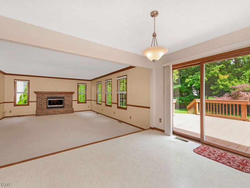 19889 Stoughton Drive, Strongsville, OH 44149 Photo 16