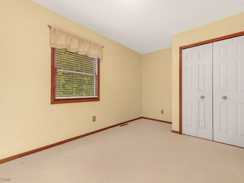 19889 Stoughton Drive, Strongsville, OH 44149 Photo 30