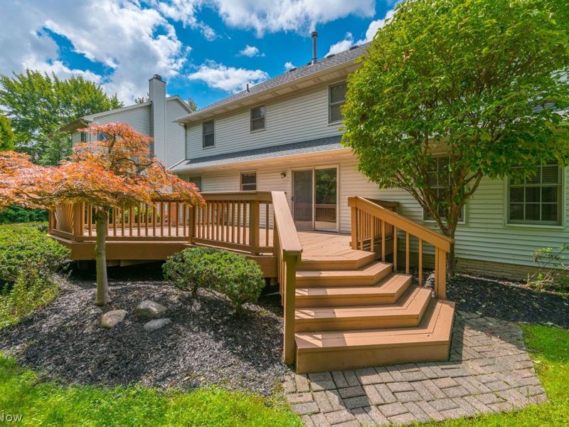19889 Stoughton Drive, Strongsville, OH 44149 Photo 41