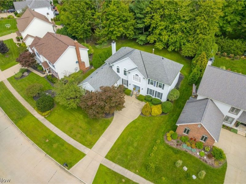 19889 Stoughton Drive, Strongsville, OH 44149 Photo 47