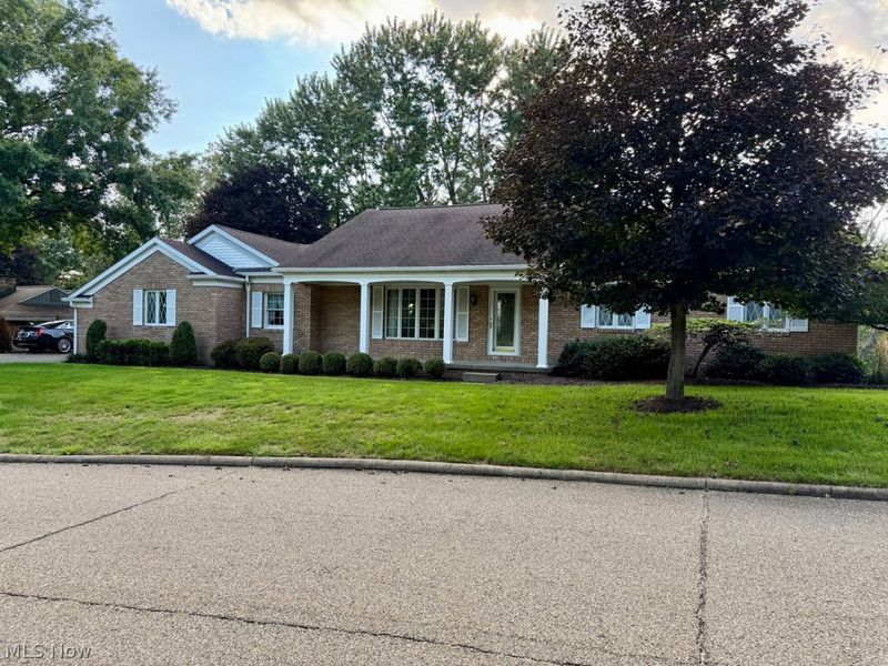 1204 Hilltop Road NW, New Philadelphia, OH 44663 Photo 2