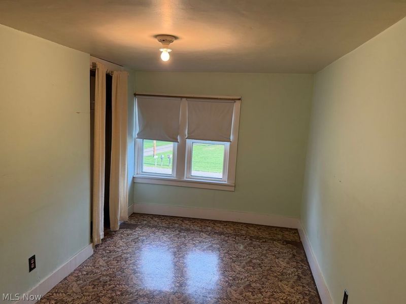 201 W 15th Street, Dover, OH 44622 Photo 10