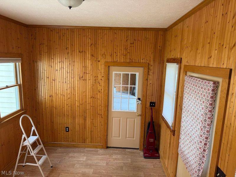 201 W 15th Street, Dover, OH 44622 Photo 7