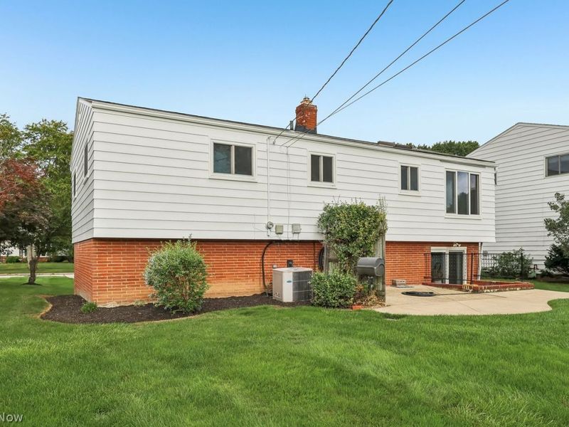 1275 Jackie Lane, Mayfield Heights, OH 44124 Photo 28