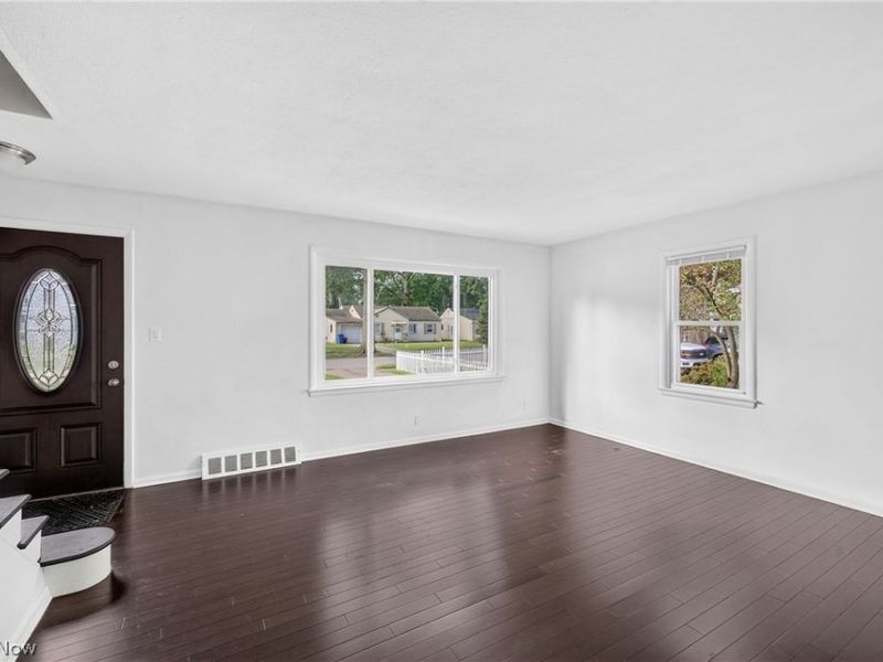 27834 Rexford Road, Bay Village, OH 44140 Photo 8