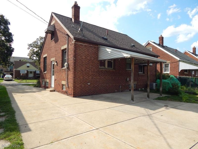 4401 W 146th Street, Cleveland, OH 44135 Photo 6