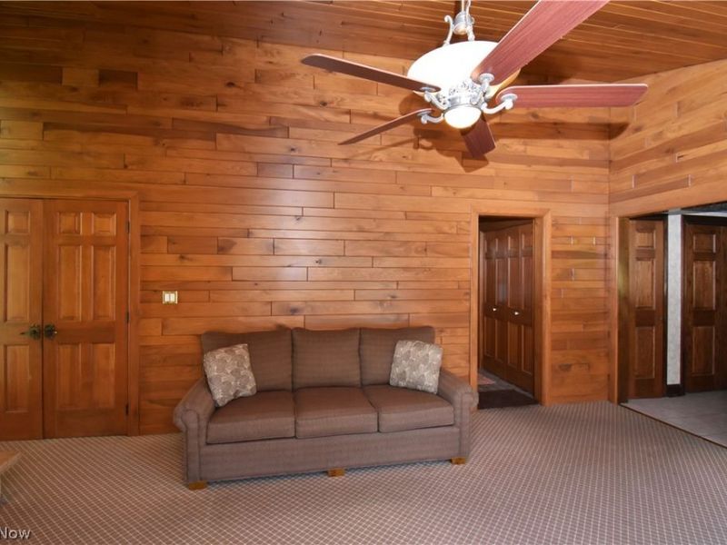 7134 PINE GROVE Drive, Hubbard, OH 44425 Photo 14
