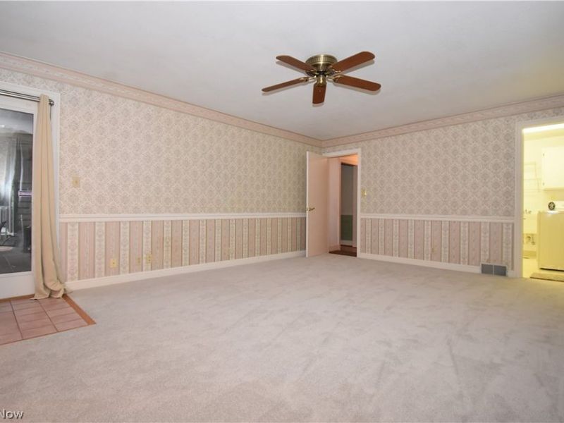7134 PINE GROVE Drive, Hubbard, OH 44425 Photo 33