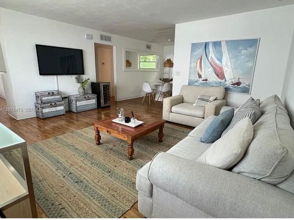 1135 101st St , Unit 4, Bay Harbor Islands, FL 33154