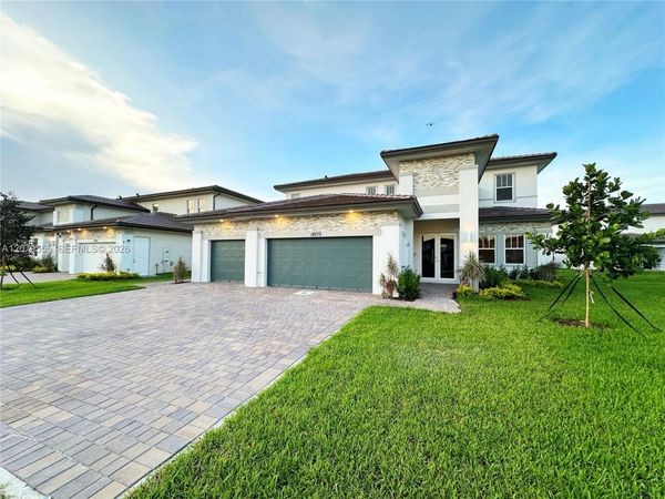 12273 SW 44th St , Davie, FL 33330