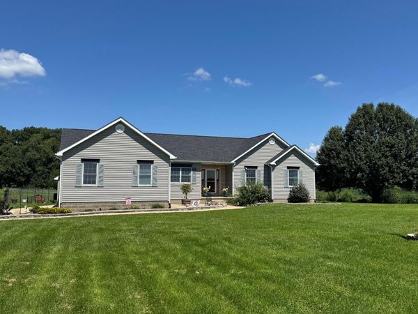 6226 Richland Road NE, Rushville, OH 43150