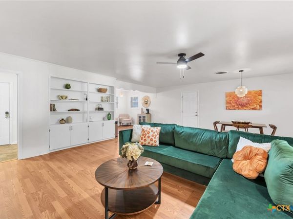 2209 S 51st Street , Temple, TX 76504