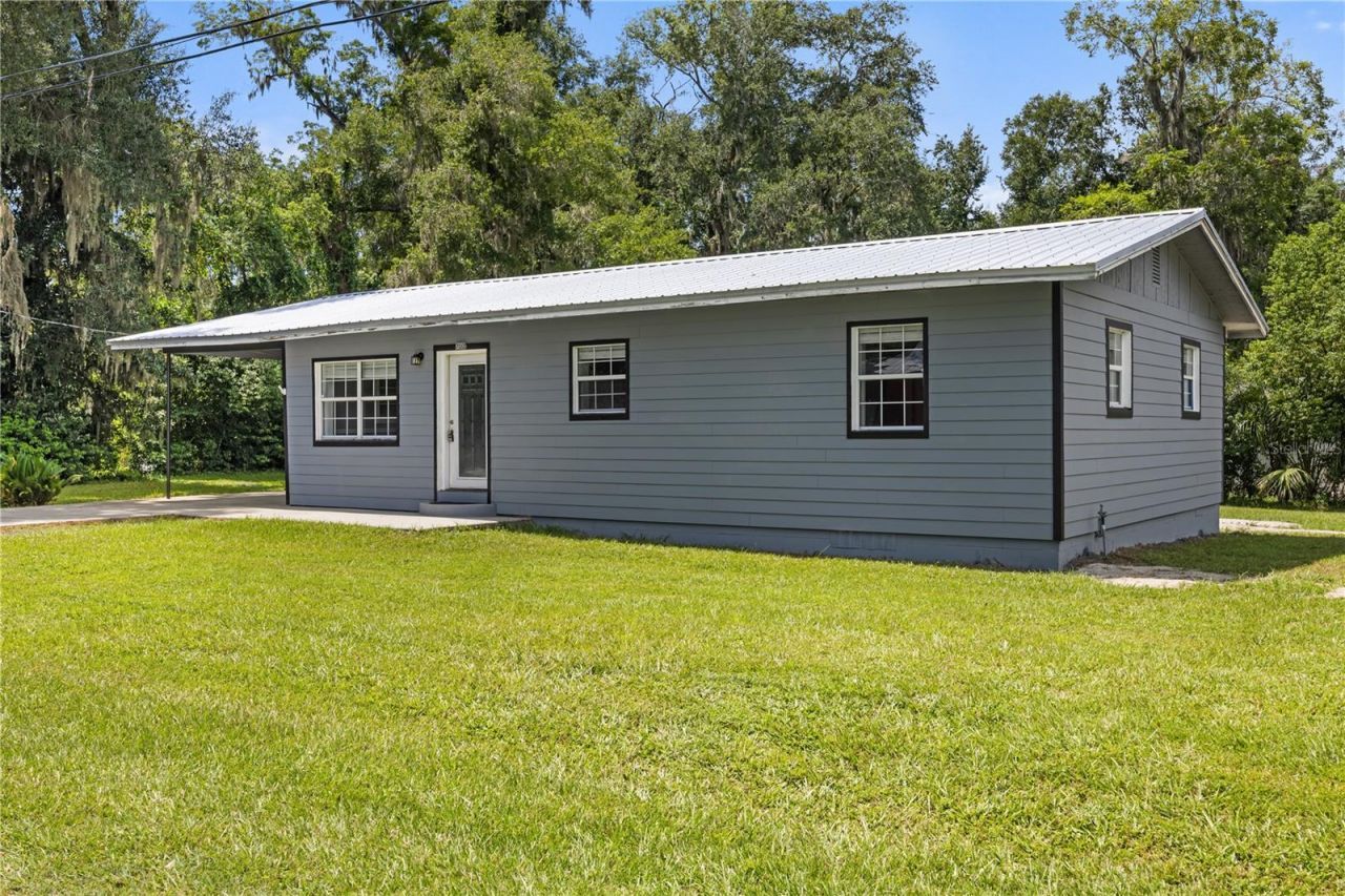 702 Church Avenue Sw, Live Oak, FL 32064 Photo