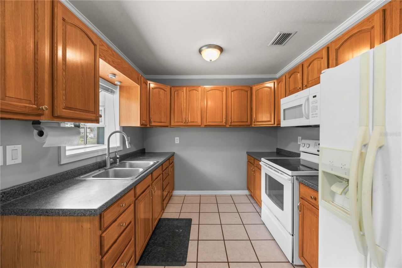 702 Church Avenue Sw, Live Oak, FL 32064 Photo