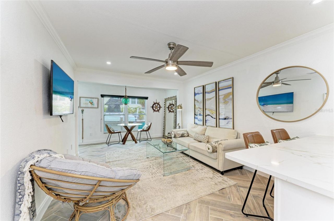 707 Saint Judes Drive S, Unit 1, Longboat Key, FL 34228 Photo