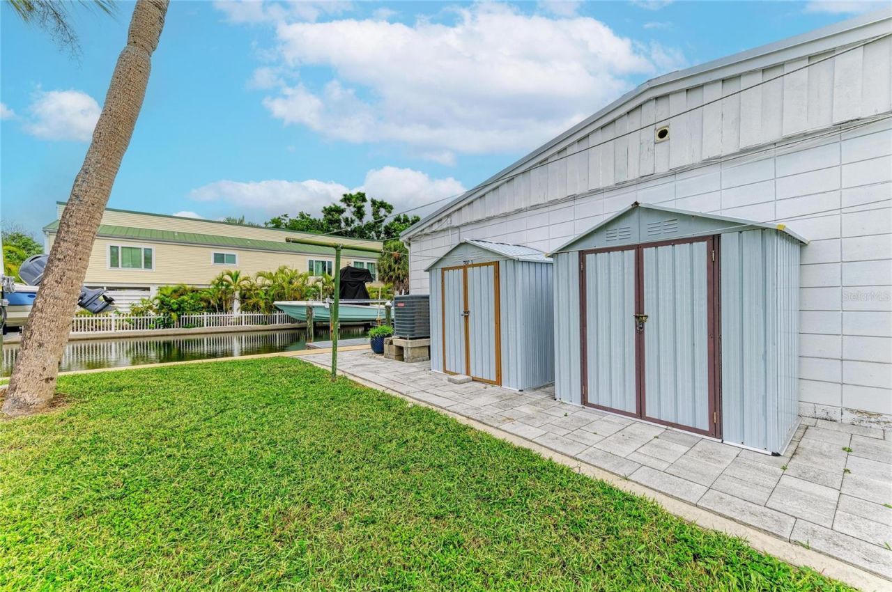 707 Saint Judes Drive S, Unit 1, Longboat Key, FL 34228 Photo