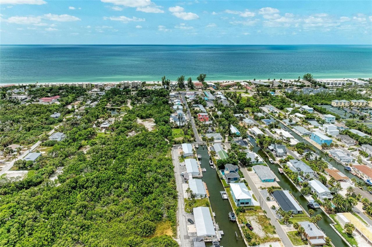 707 Saint Judes Drive S, Unit 1, Longboat Key, FL 34228 Photo