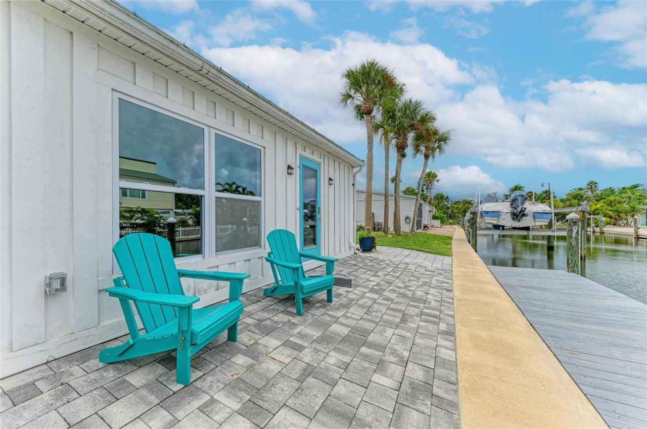 707 Saint Judes Drive S, Unit 1, Longboat Key, FL 34228 Photo