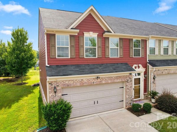 3610 Dolly Madison Road , Charlotte, NC 28208