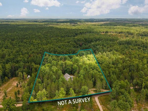 4207 Twins Trail, South Boardman, MI 49680