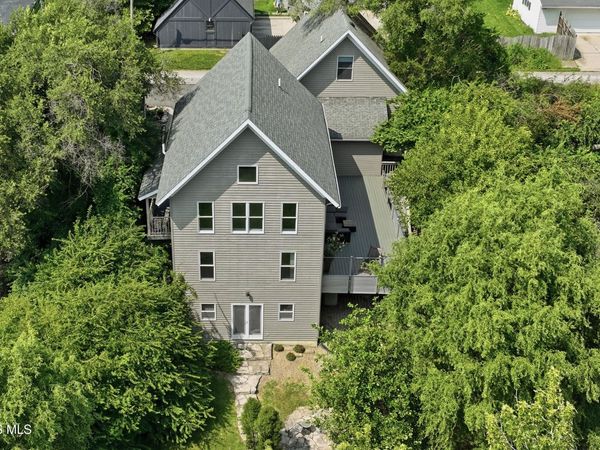117 Mulberry Street, Perrysburg, OH 43551
