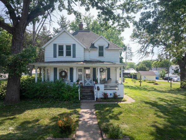 1020 Wood Street, Baraboo, WI 53913