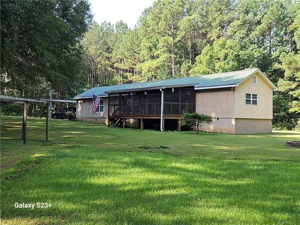 1371 Bairdstown Road , Union Point, GA 30669