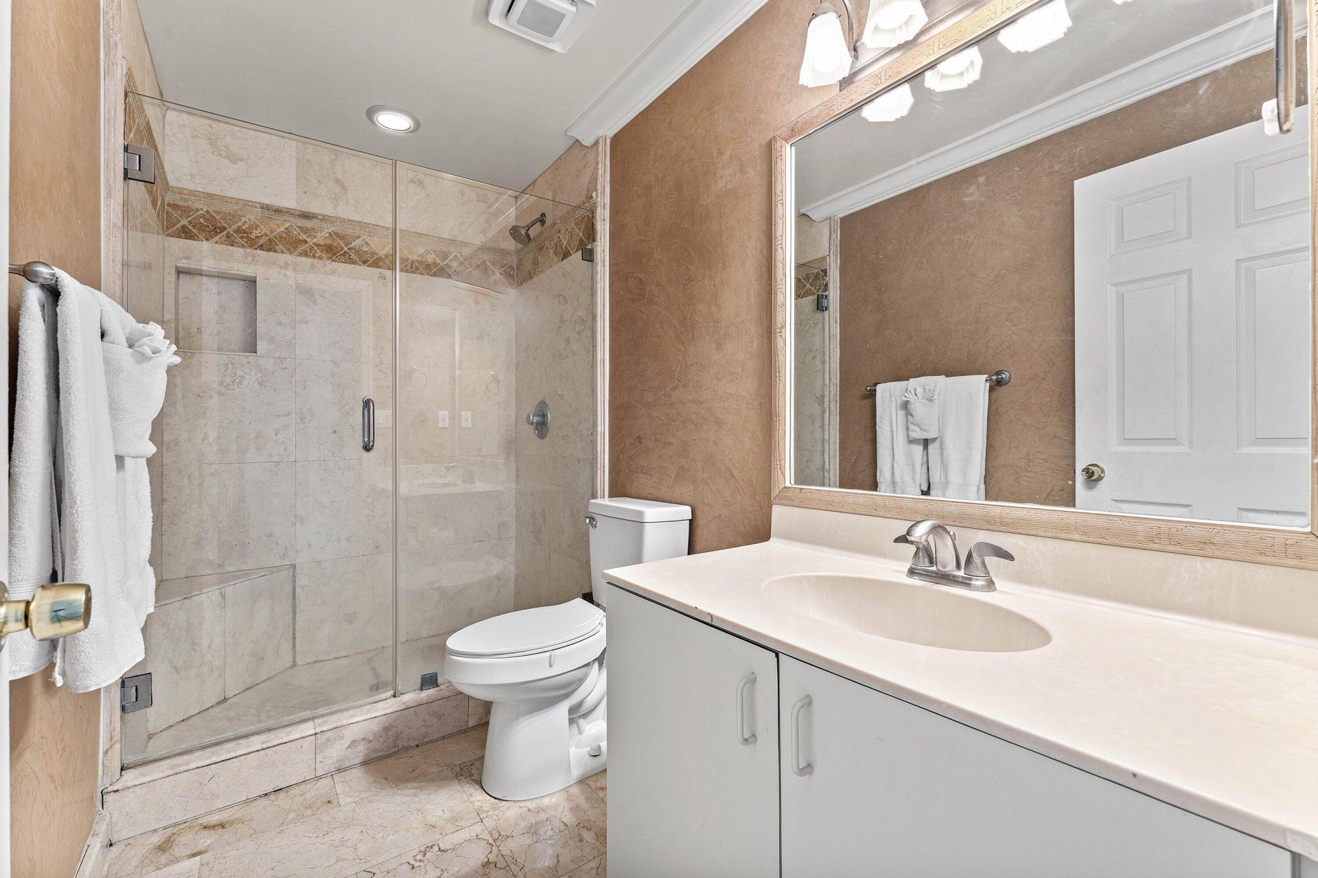 2350 NW 5th Avenue, Boca Raton, FL 33431 Photo