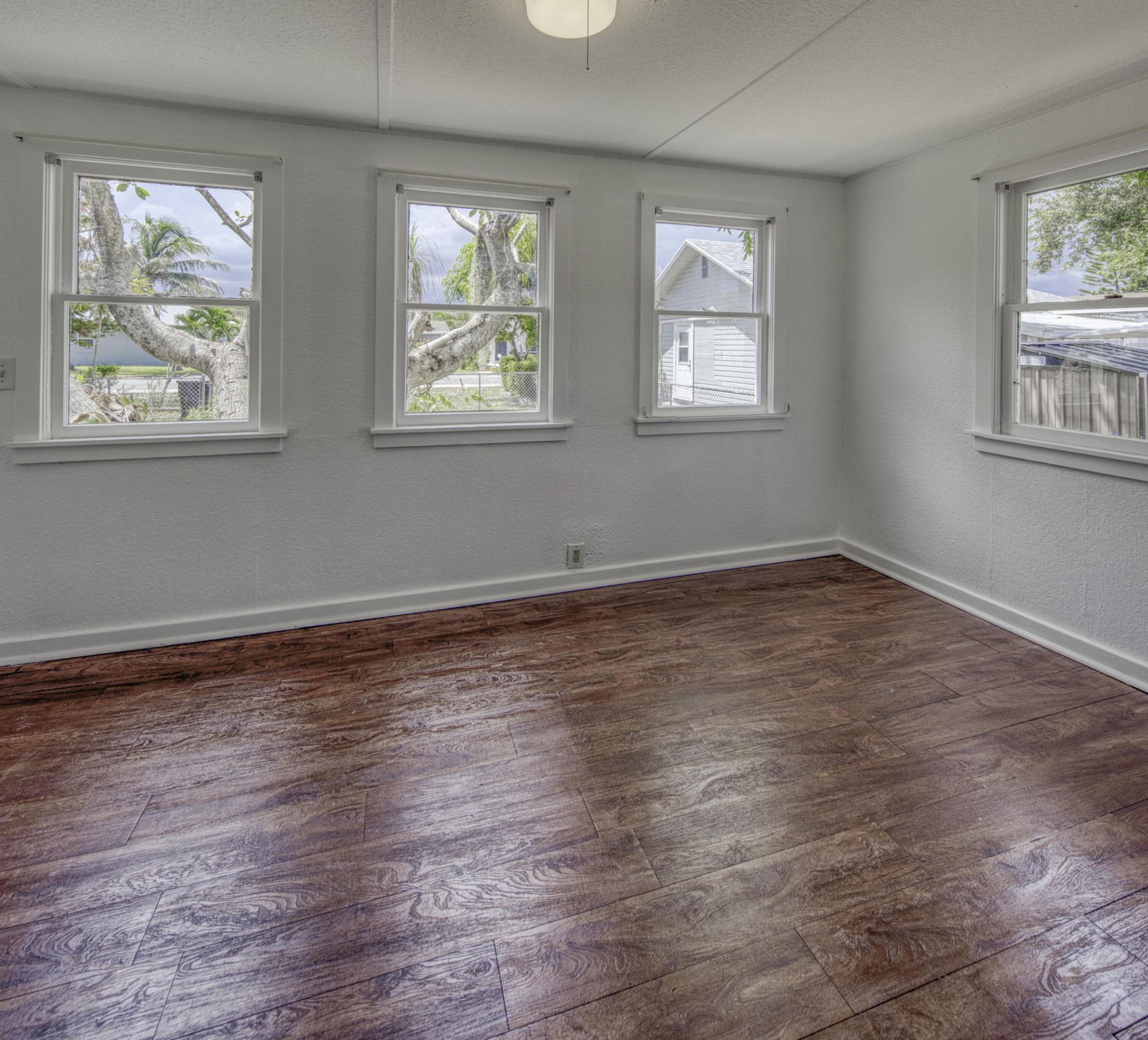 708 N H Street, Lake Worth Beach, FL 33460 Photo