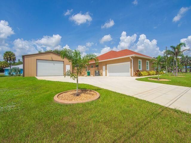 5327 Old Dixie Highway, Fort Pierce, FL 34946 Photo
