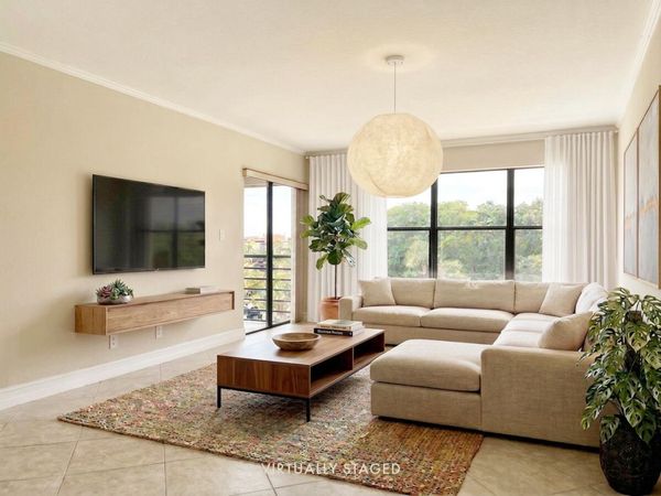2306 S Cypress Bend Drive, Unit 420, Pompano Beach, FL 33069