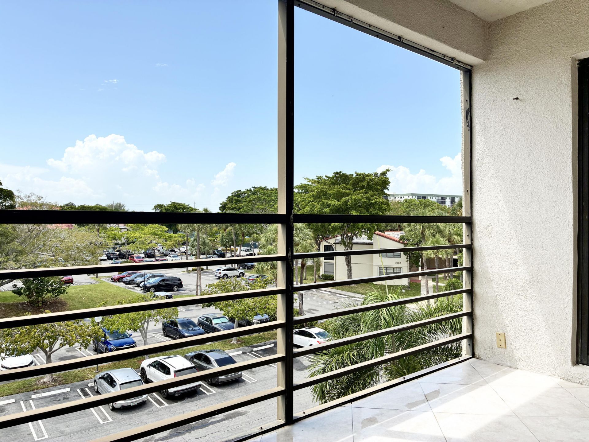 2306 S Cypress Bend Drive, Unit 420, Pompano Beach, FL 33069 Photo