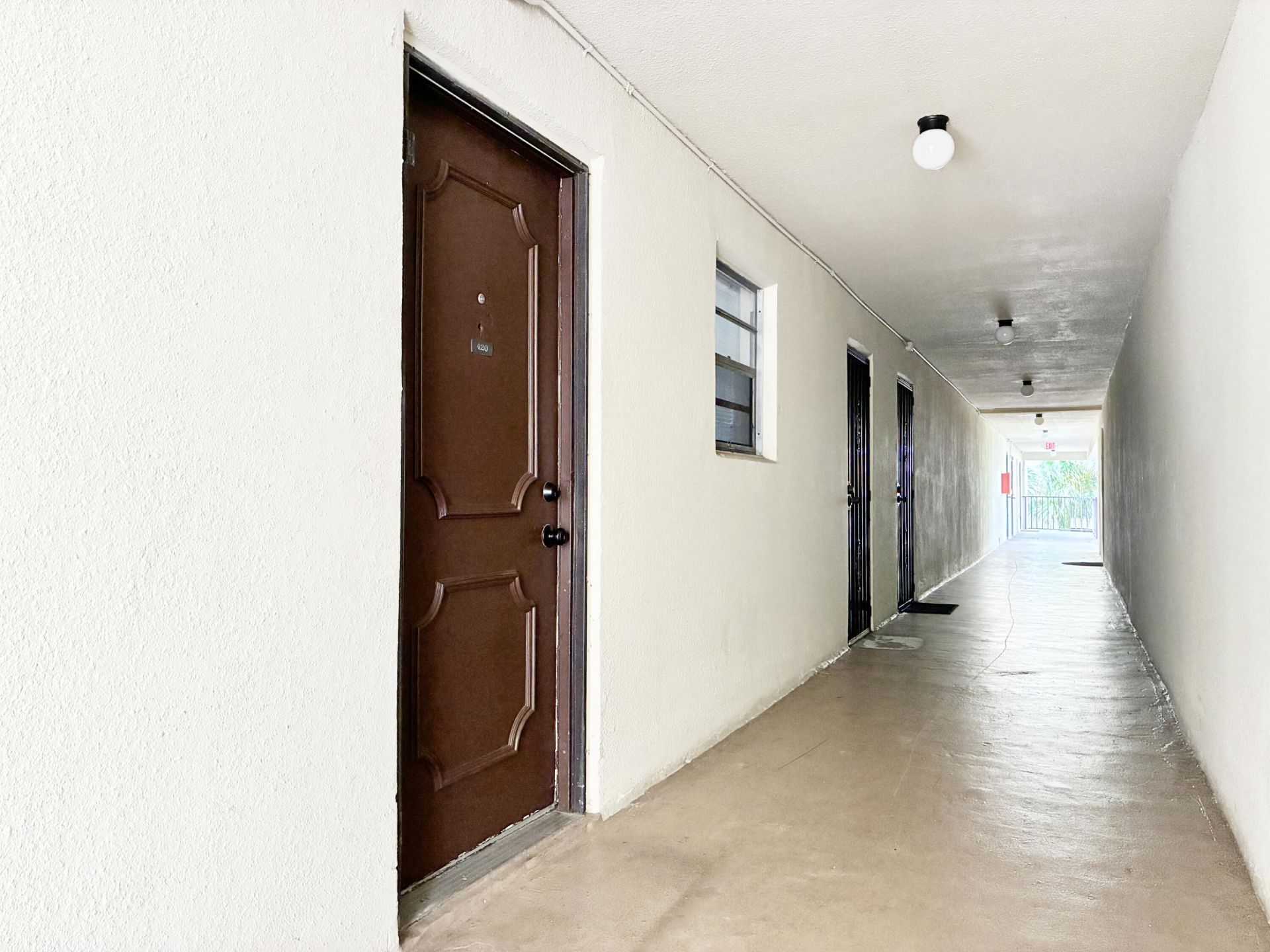 2306 S Cypress Bend Drive, Unit 420, Pompano Beach, FL 33069 Photo