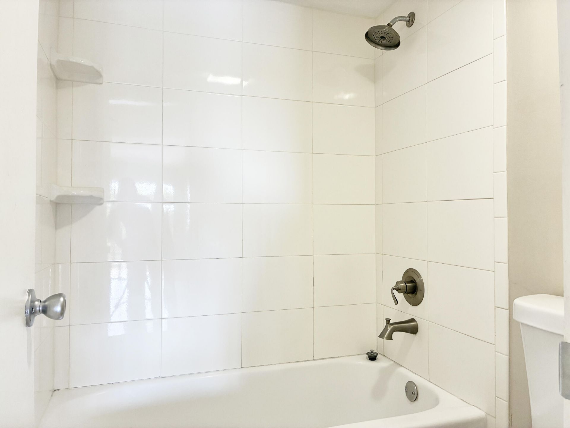 2306 S Cypress Bend Drive, Unit 420, Pompano Beach, FL 33069 Photo