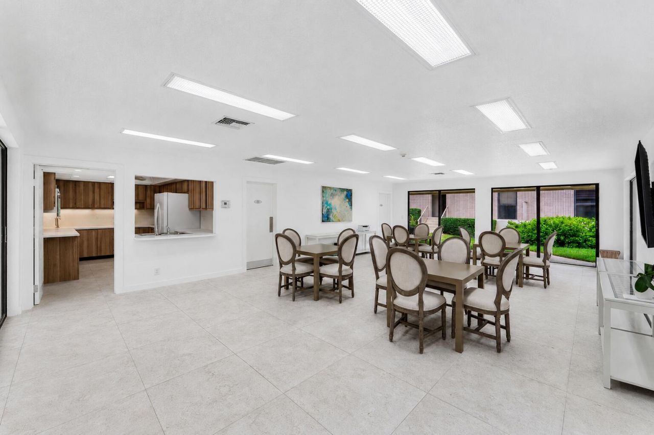 3200 S Ocean Boulevard, Unit A202, Palm Beach, FL 33480 Photo