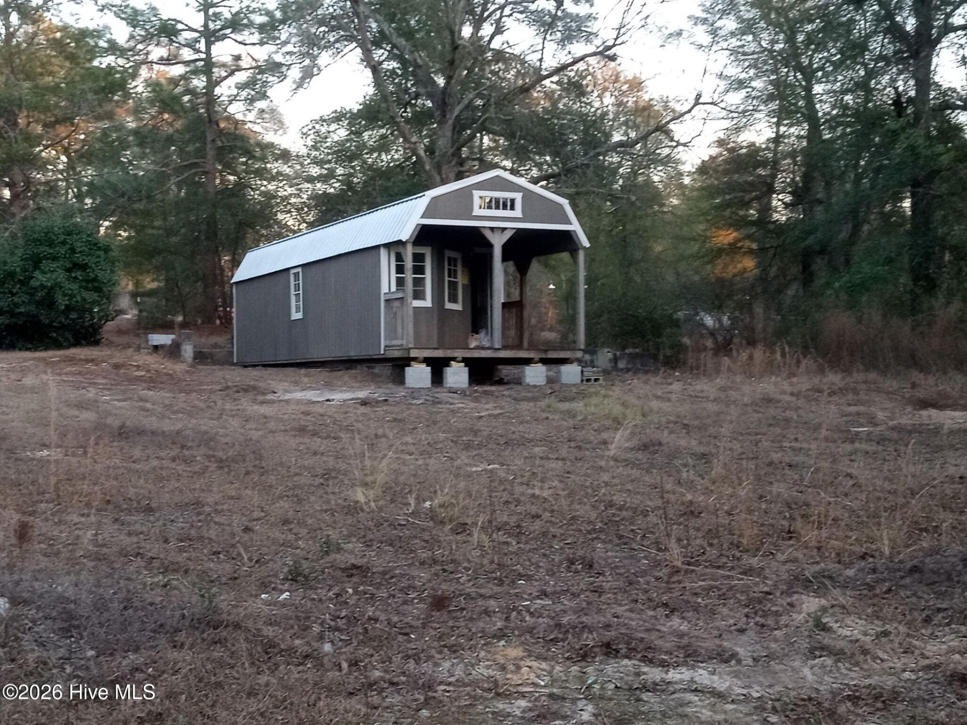 324 Goodman Road Photo 5