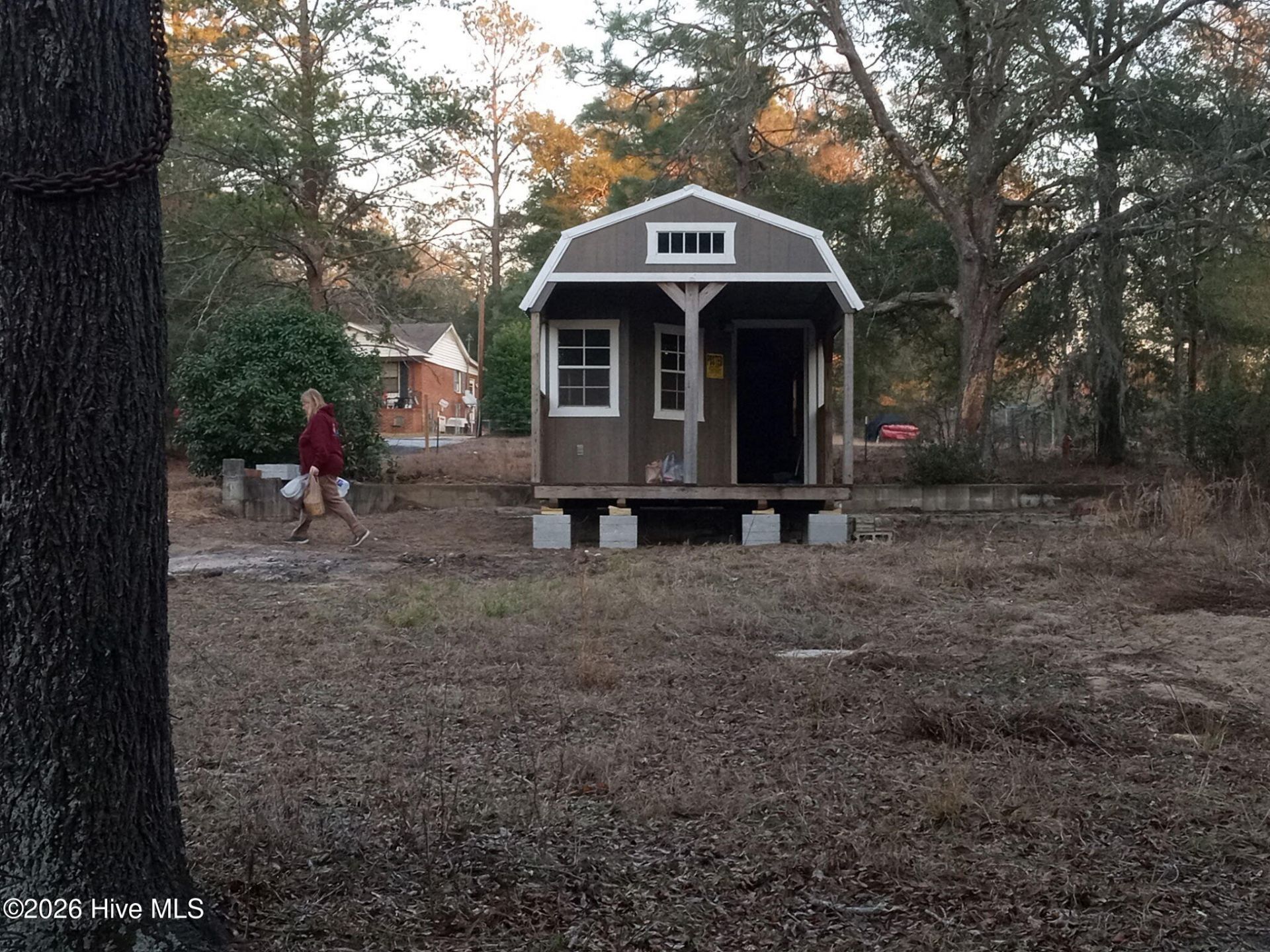 324 Goodman Road Photo 7