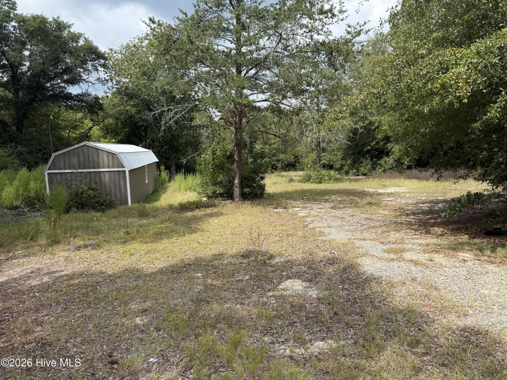 324 Goodman Road Photo 9
