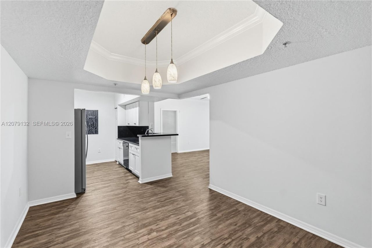 11701 SW 2nd St, Unit 5306, Pembroke Pines, FL 33025 Photo