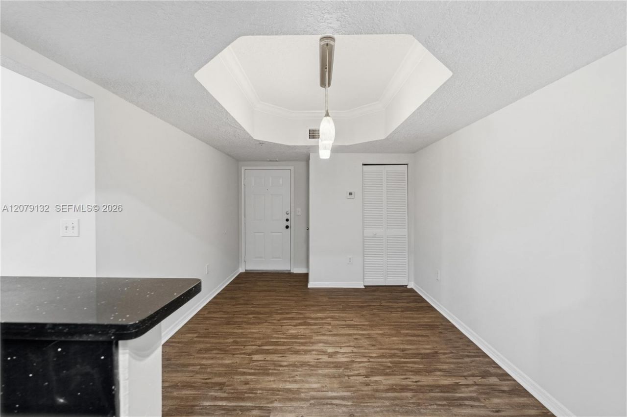 11701 SW 2nd St, Unit 5306, Pembroke Pines, FL 33025 Photo