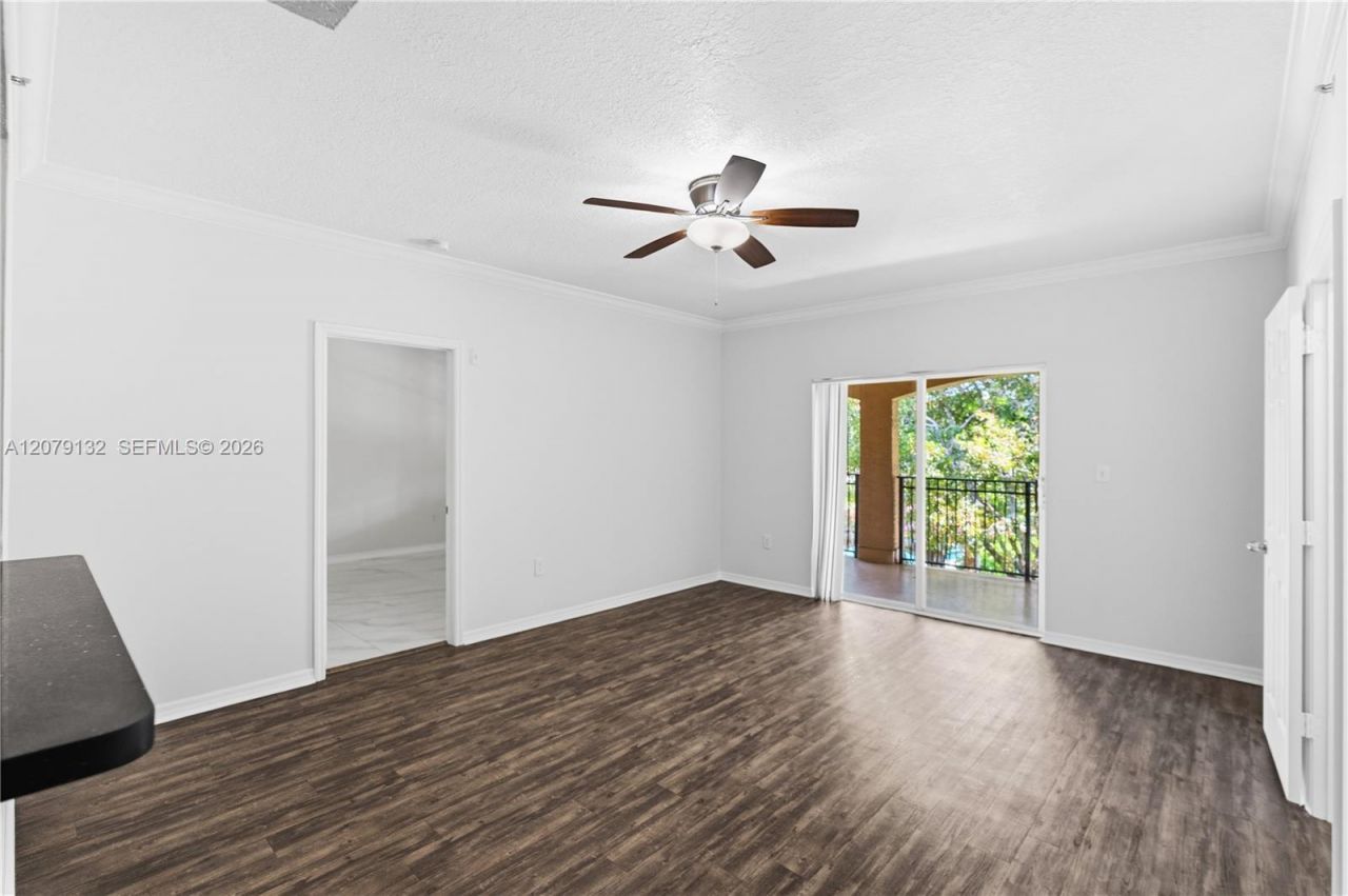11701 SW 2nd St, Unit 5306, Pembroke Pines, FL 33025 Photo