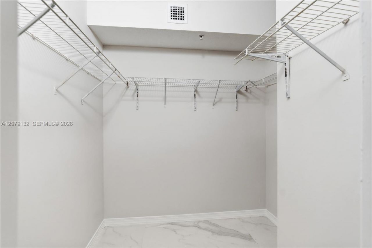 11701 SW 2nd St, Unit 5306, Pembroke Pines, FL 33025 Photo