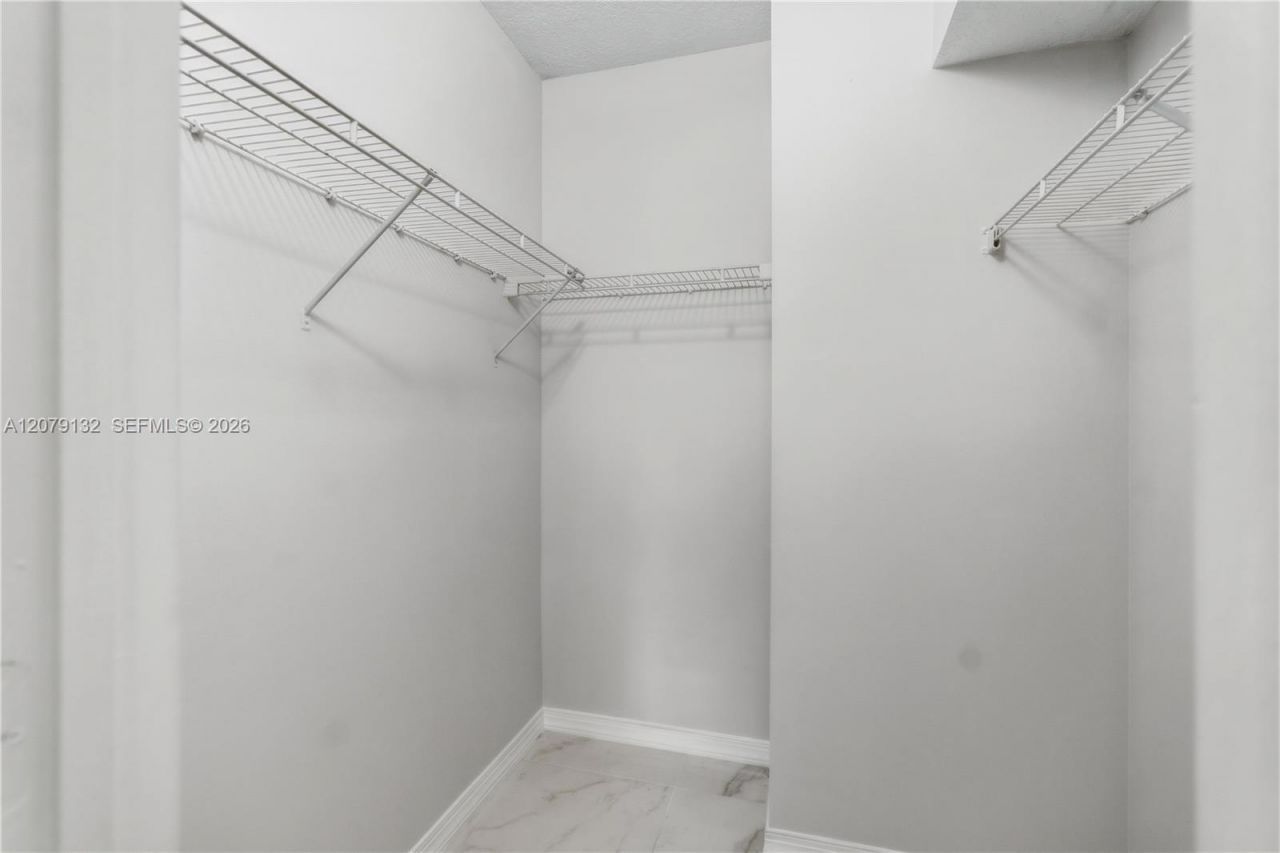 11701 SW 2nd St, Unit 5306, Pembroke Pines, FL 33025 Photo