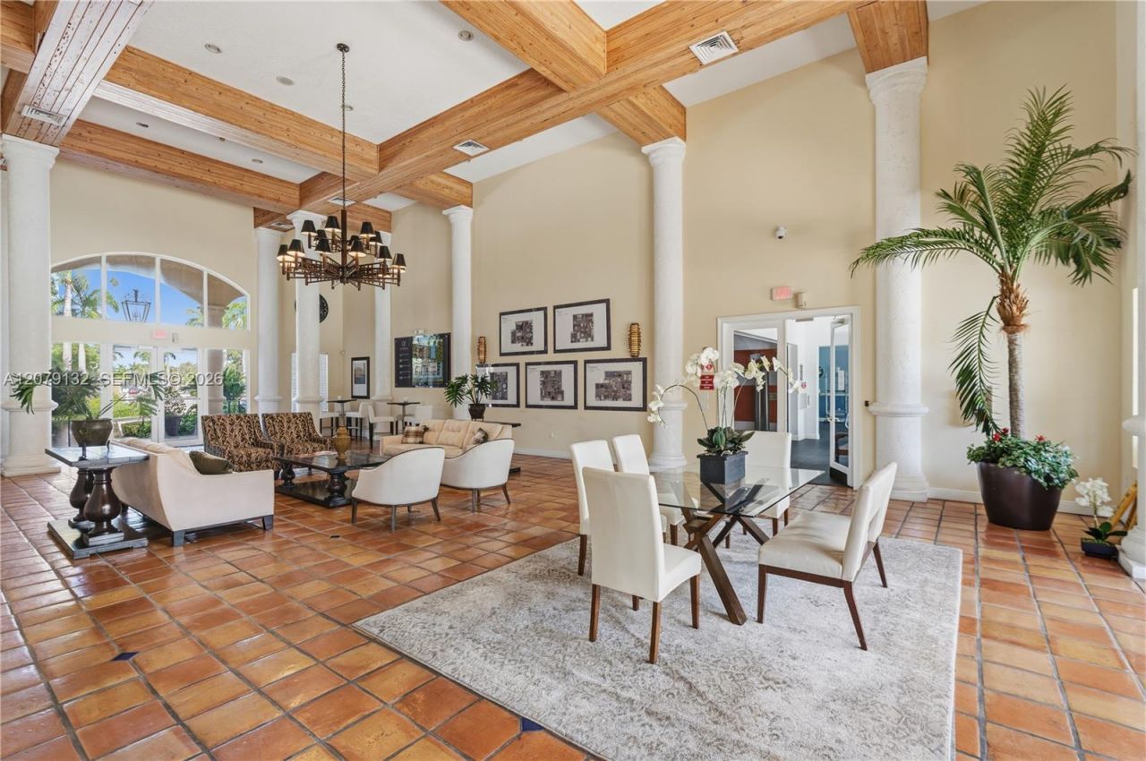 11701 SW 2nd St, Unit 5306, Pembroke Pines, FL 33025 Photo